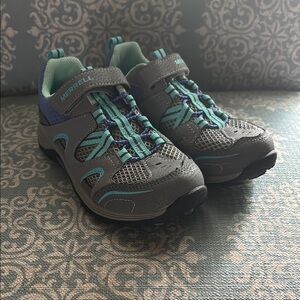 Merrell Gray and Blue Sneakers with Breathable Mesh and Sturdy Sole